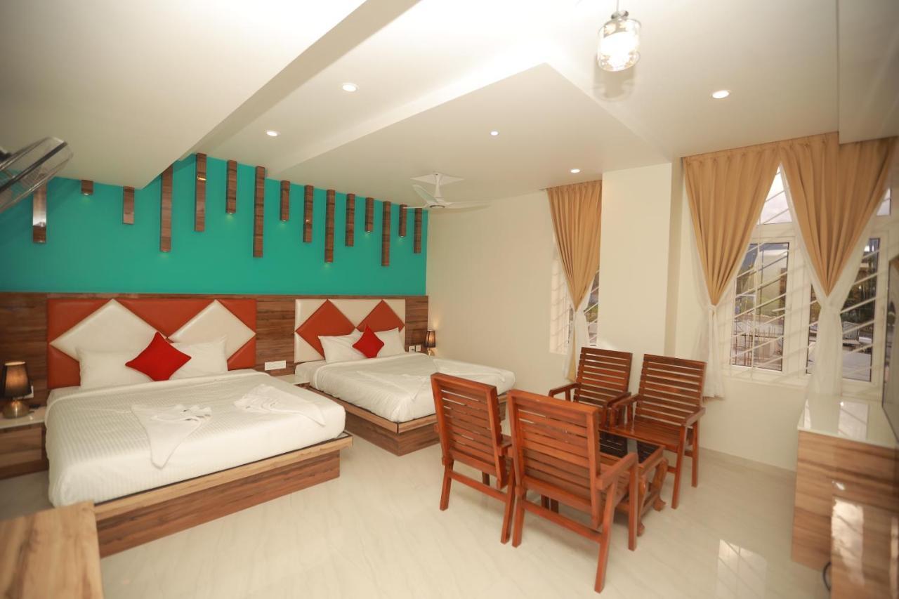 Sree Bharat Residency Hotel Alāndurai Exterior photo