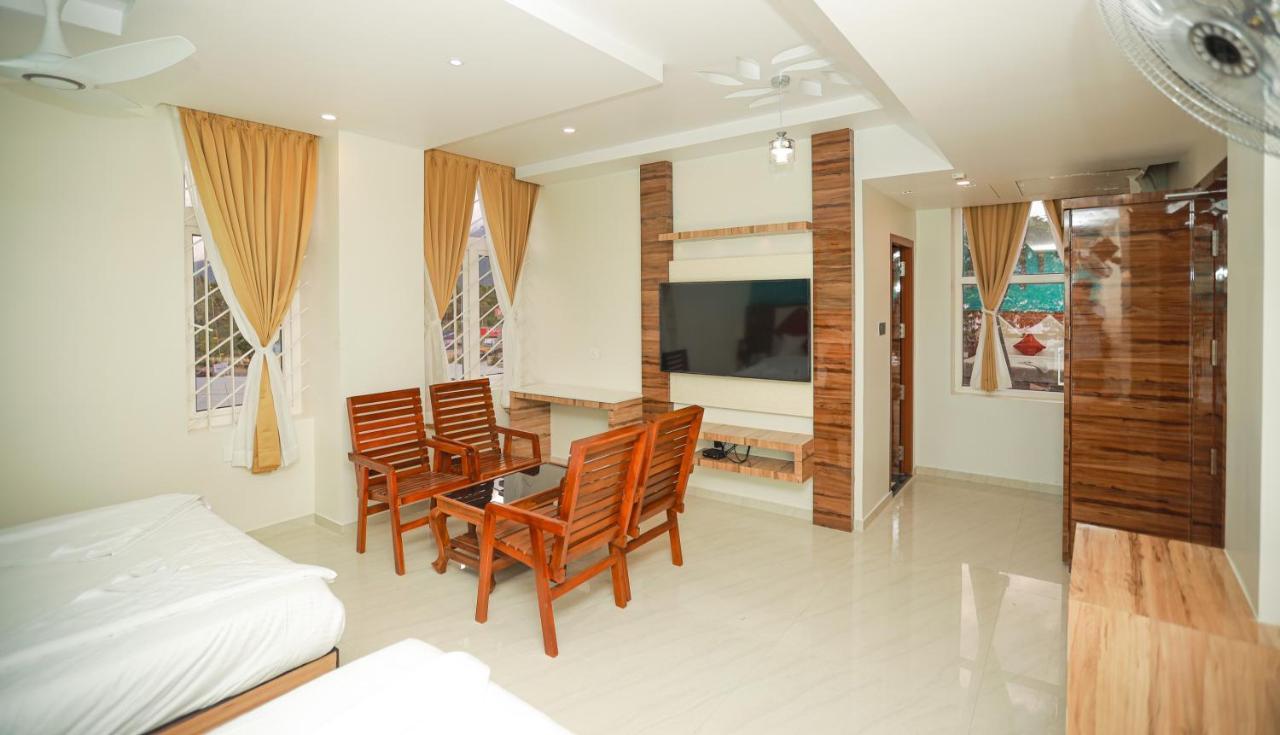 Sree Bharat Residency Hotel Alāndurai Exterior photo