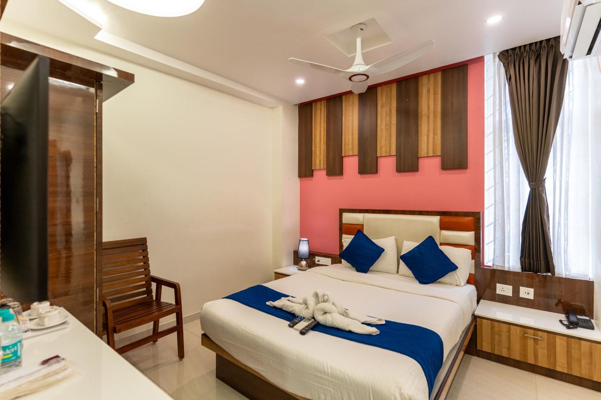 Sree Bharat Residency Hotel Alāndurai Exterior photo