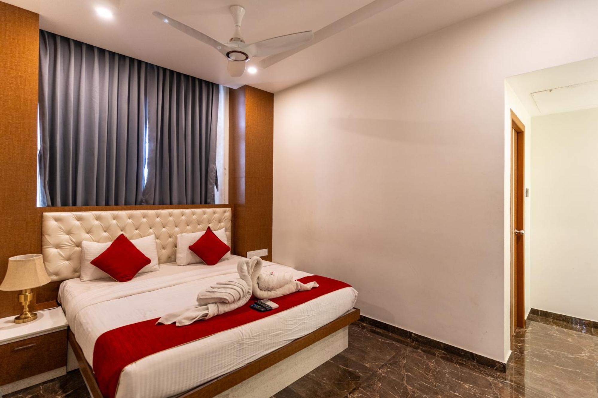Sree Bharat Residency Hotel Alāndurai Exterior photo