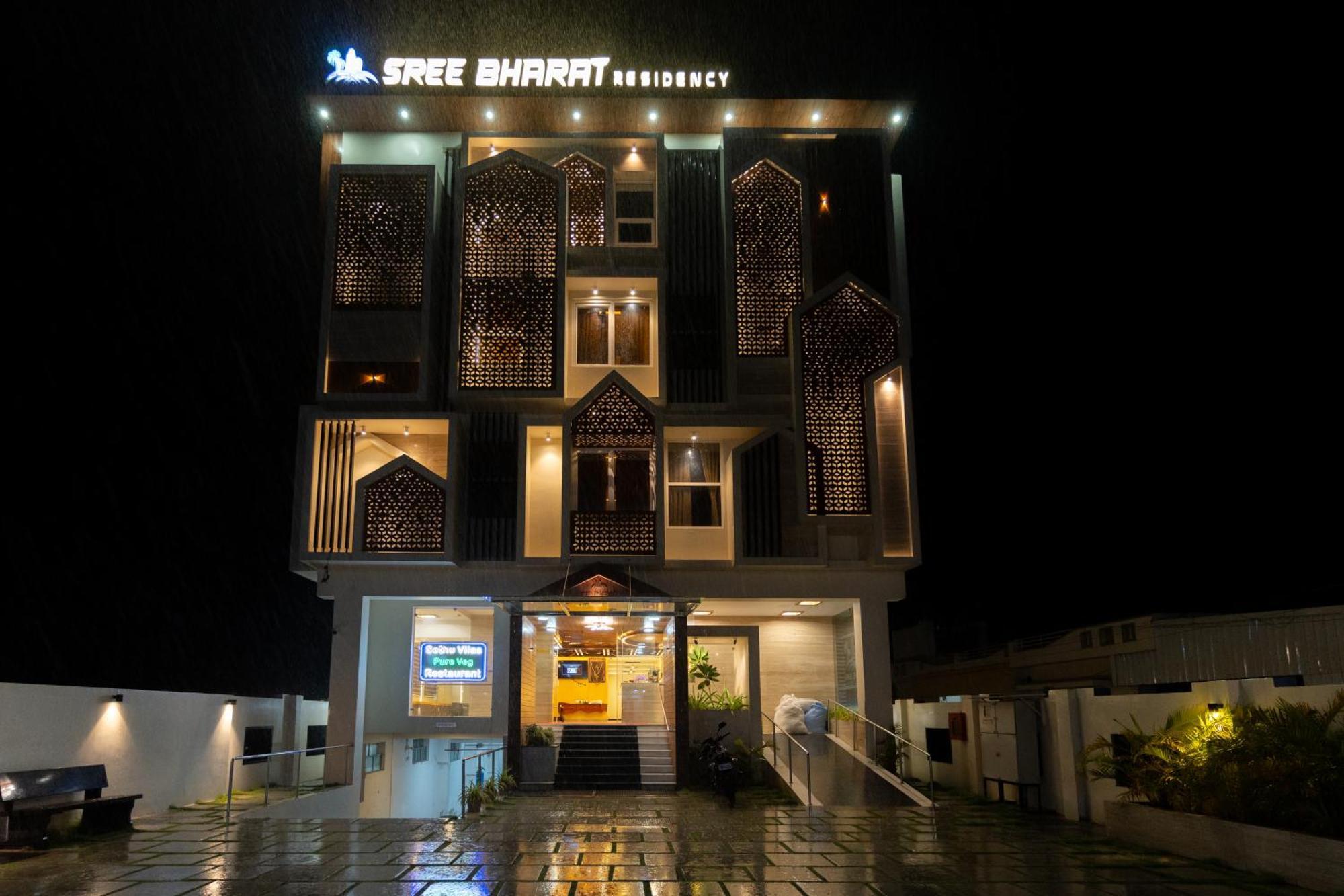 Sree Bharat Residency Hotel Alāndurai Exterior photo